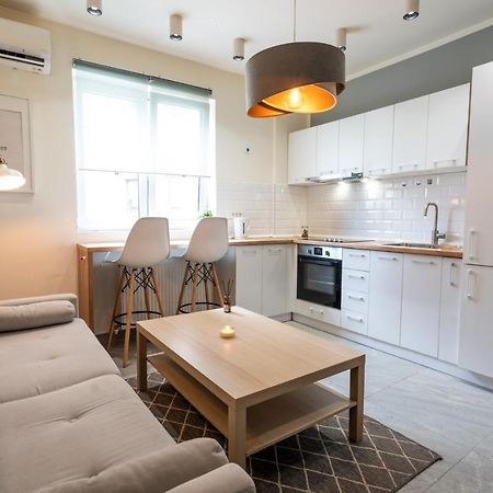 Cozy Design Apartament In Magheru 부쿠레슈티 외부 사진