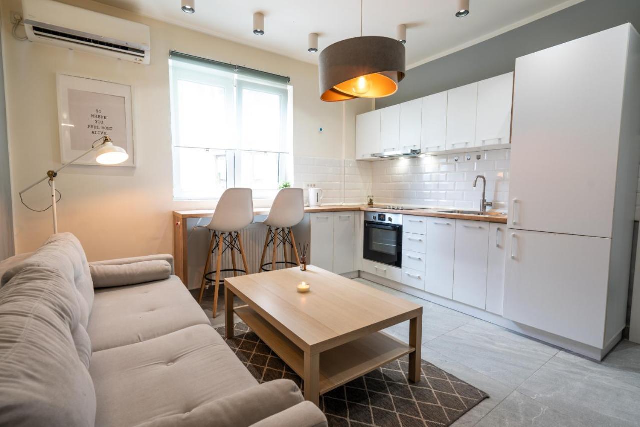 Cozy Design Apartament In Magheru 부쿠레슈티 외부 사진