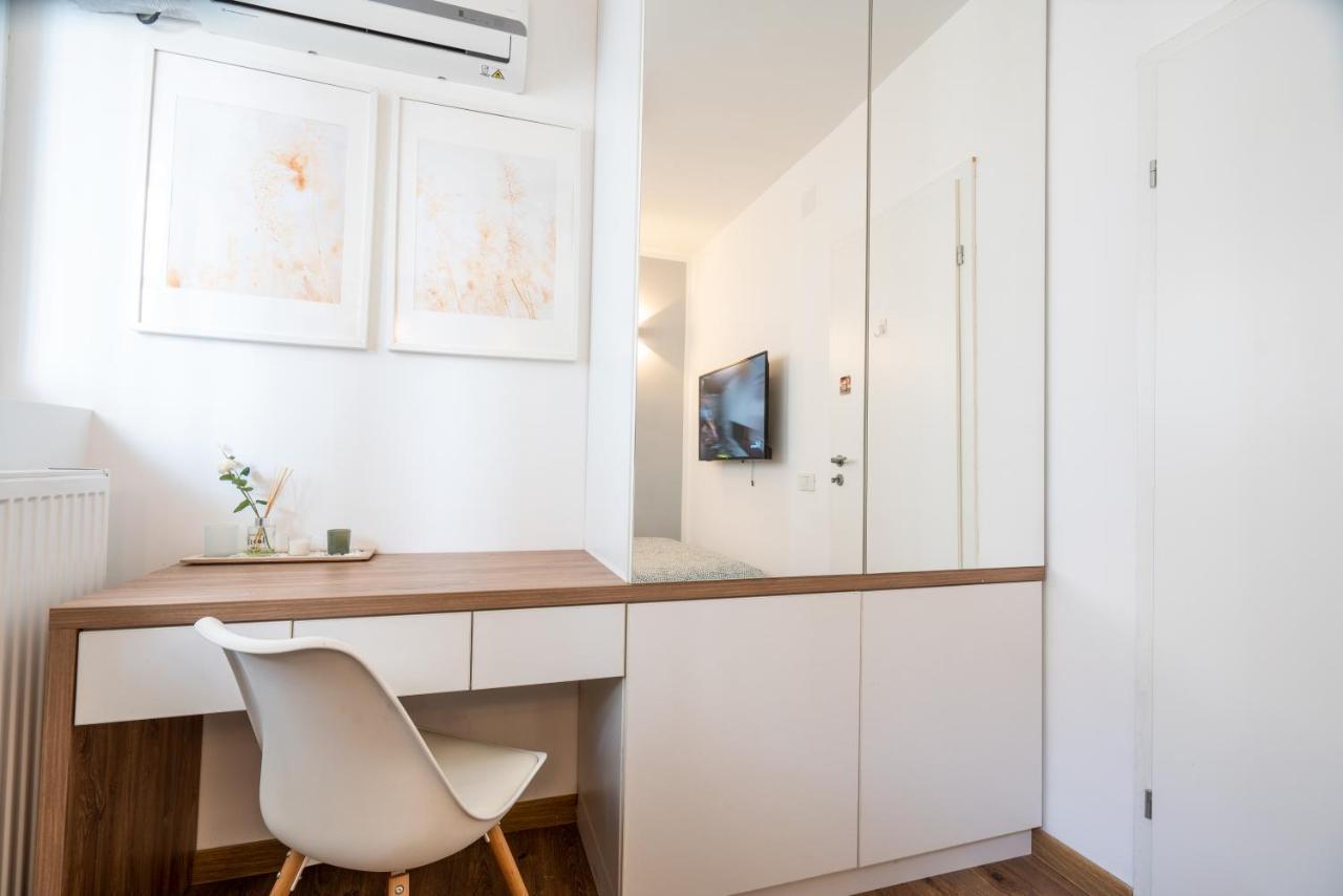 Cozy Design Apartament In Magheru 부쿠레슈티 외부 사진